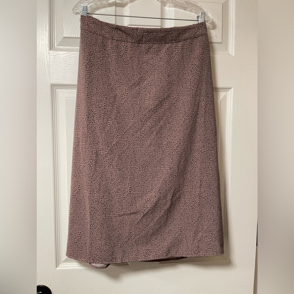 NWOT: ONE BY CHAPTER Pinkish Brown Skirt With Black Spots A-line Size Medium - Picture 3 of 7